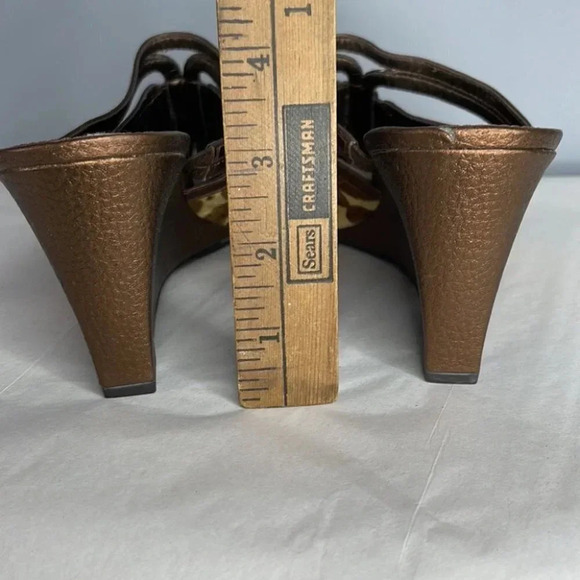 LIZ CLAIBORNE Giraffe Print Square Toe Wedge Sandals Metallic Bronze Size 7.5 - Picture 12 of 13